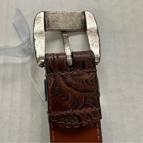 Tooled Leather Belt Brown with Silver Very Distressed Etched Hardware Never Worn - Picture 6 of 10